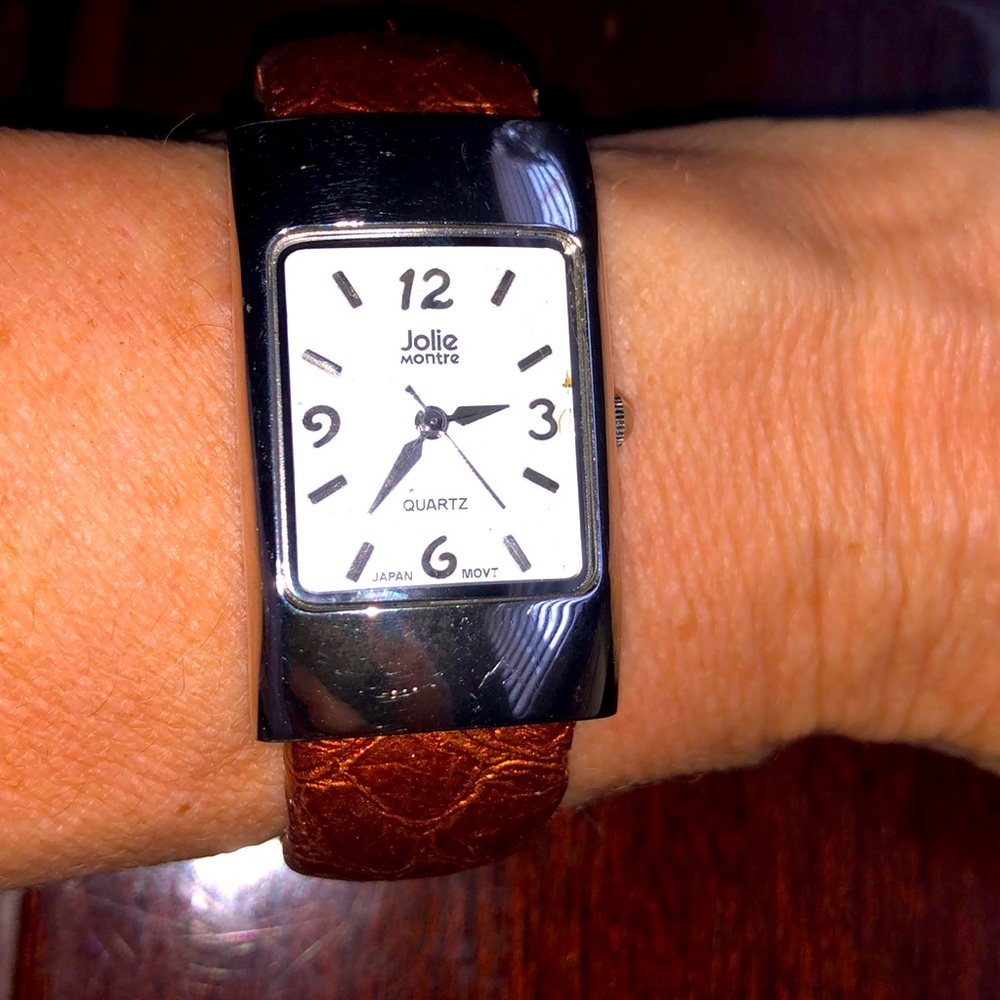 Vintage rust colour pattern ladies bangle watch